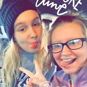 Meet your Posher, Ky